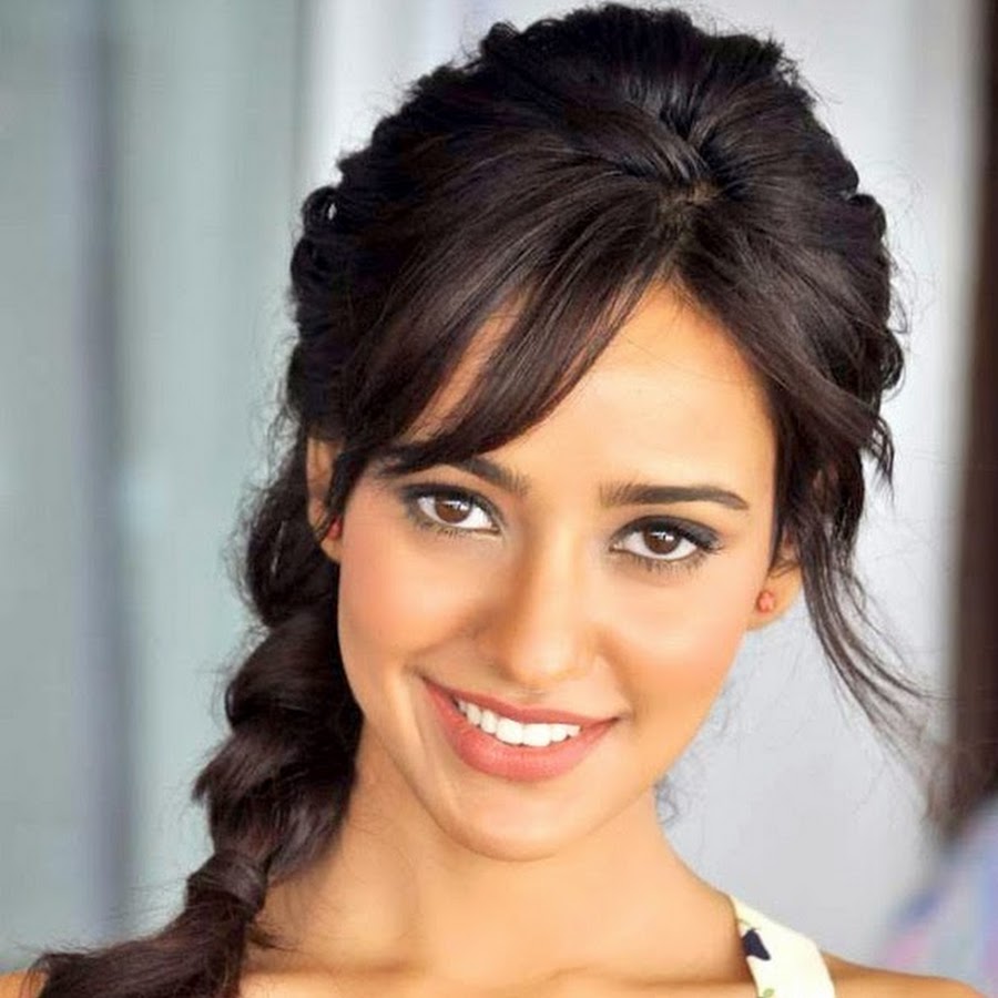 Neha Sharma Bio, Height , Weight , Age, Affairs And more cool facts
